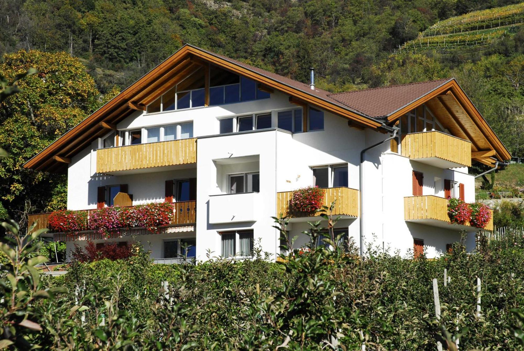 Garni Unterwegguetl Bed & Breakfast Naturns Bagian luar foto